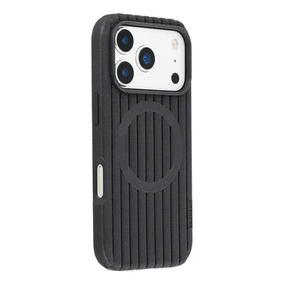 YOUNGKIT for iPhone 18 Pro Max / 17 Pro Max Magnetic Case Woven Textured Heat Dissipation TPU Phone Cover - Black